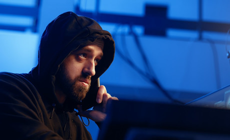 Шахрайські схеми з використанням ШІ: як протидіяти. Корисні поради з кібербезпеки