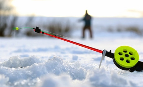 Зимова риболовля без ризику: що варто знати гадячанам перед виходом на лід