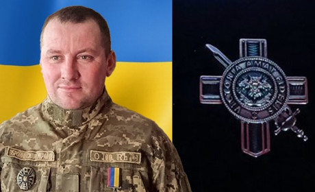 Нагороджено посмертно: відзнаку Сергія Денисова зі Ставів отримали дружина та син полеглого Героя