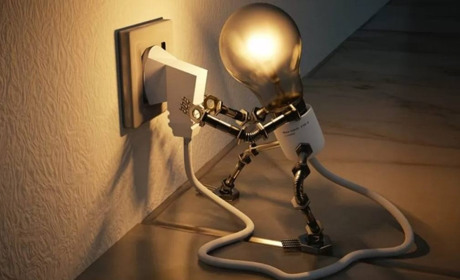 «Хмельницькобленерго»: у області застосовано 10 черг графіка аварійних відключень