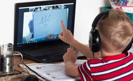 У закладах освіти Старокостянтинівської громади продовжили дистанційне навчання