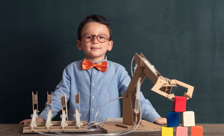 17 січня: День дитячих винаходів, Всесвітній день піци та інші свята, дати, події, народні прикмети