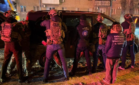 Викрали та вимагали $6000: на Одещині затримали працівників ТЦК