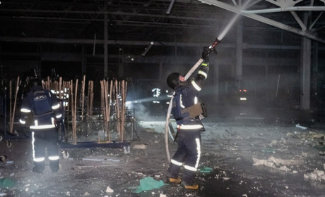 Хмельниччину атакували ворожі безпілотників: через атаку сталася пожежа на підприємстві