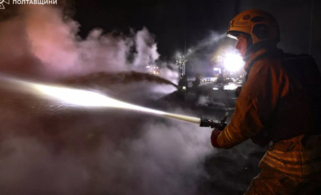 ППО відбила атаку на Полтавщині: пошкоджено будинок і промисловий об’єкт