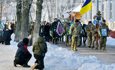 Ніжинська громада провела в останню путь загиблого воїна Романа Дорошенка