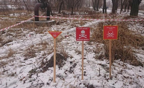 Росіяни дистанційно мінують території Сумщини: жителів закликають бути обережними