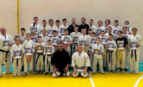 Майстер-клас від володаря 8-го дану: у Південноукраїнську пройшов семінар з Рюкю кобудо