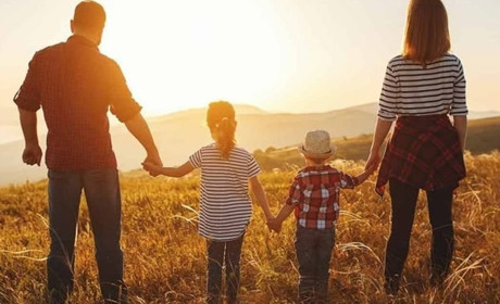 На Кременеччині створили ще одну прийомну сімʼю