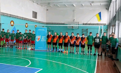 У змаганні з волейболу серед старшокласників Полонської громади визначили переможця: хто ним став