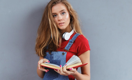 Ефект «єКниги»: як 18-річні українці витратили 140 мільйонів на читання у 2025 році