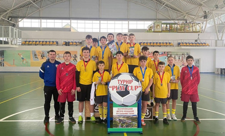 Команда юних футболістів ”Колос-1” з Полонного – срібний призер турніру “PLAY CUP–2026