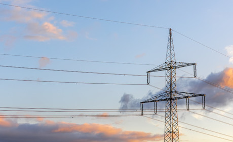 Імпорт електроенергії в Україну у січні досяг історичного максимуму