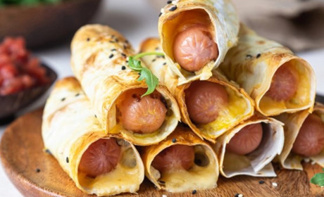 Сосиски в лаваші з сиром: швидкий рецепт сніданку або перекусу