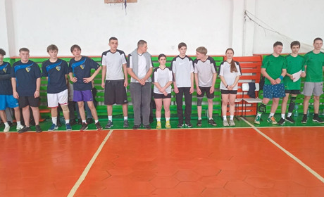 Кустовецький ліцей переміг на Кубку з баскетболу в Полонській громаді