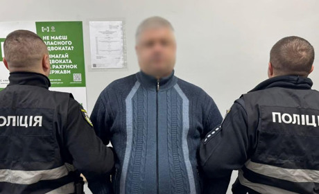 У Ніжині поліцейські затримали причетного до підпалу приватного будинку