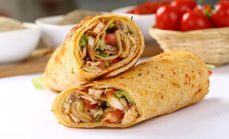 13 лютого: Міжнародний день шаурми, День подруг та інші дати, події, свята, народні прикмети