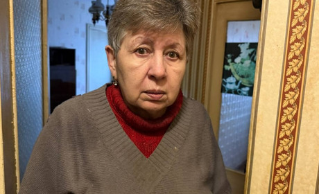 Дев’ятий день без води: у будинку на Корабельній, 1, у Первомайську літня жінка потребує допомоги