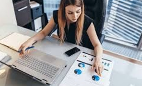 Актуальні вакансії у Старокостянтинівській громаді: пропозиції від служби зайнятості