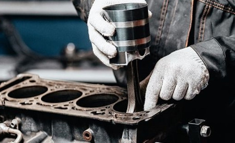 23 лютого: День народження дизельного двигуна та інші дати, свята, події, народні прикмети