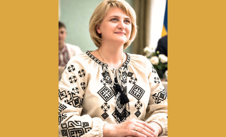 Президент відзначив державною нагородою засновницю «Дому милосердя» у Чорткові Тетяну Дубину