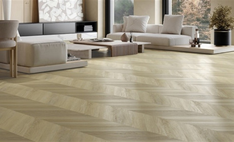 Замкові чи клейові вінілові підлоги: що простіше укладати самостійно?