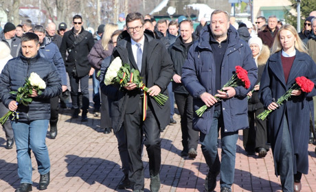 Що сказав на мітингу пам’яті з нагоди 83-х роковин Корюківської трагедії посол Німеччини