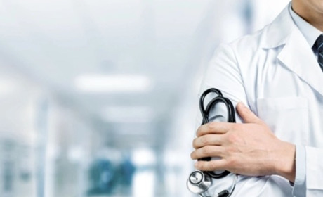 Консультація флеболога: симптоми варикозу та методи лікування