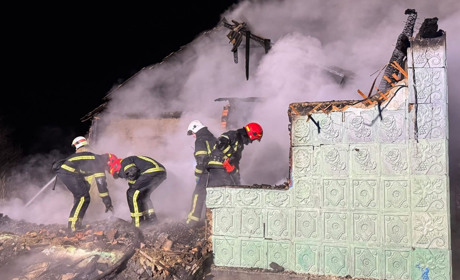 На Хмельниччині під час пожежі загинули жінка та троє малих дітей