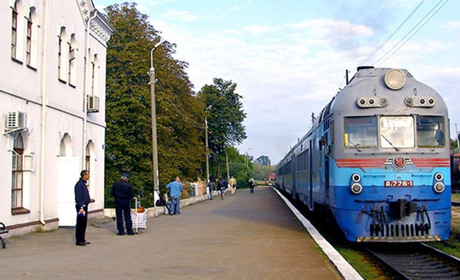 Новий розклад поїздів через Золотоношу