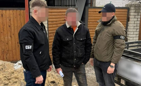 Хабарі за асенізацію: в Одеському районі викрили директора комунального підприємства