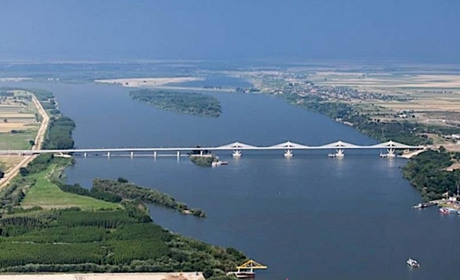 Замість поромів - міст: Україна та Румунія реанімують масштабний інфраструктурний проєкт