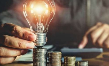 Тариф на електроенергію після квітня 2026 року: прогноз підвищення, економія та субсидії