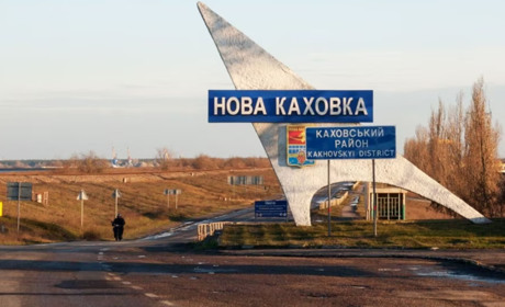 У Каховському та Горностаївському округах окупанти обмежують пересування транспорту