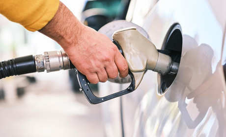 Відсьогодні в Україні запрацював кешбек на пальне. Як та скільки можна отримати