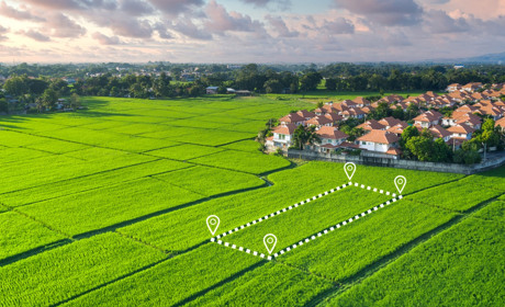 Податкова інформує: громадянам про звірку даних щодо плати за землю