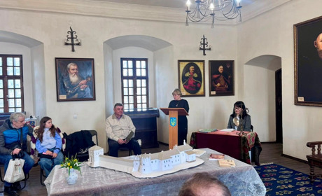 Новини Старокостянтинівщини. Нагорода від міністерства, допомога лікарні, історичні читання