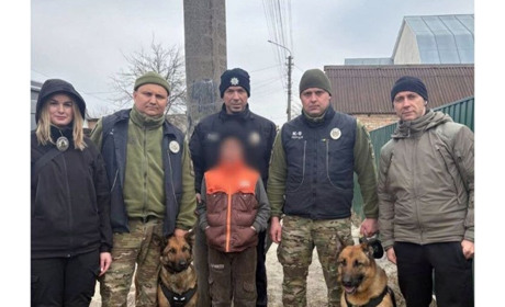 Пішов з дому після сварки: на Фастівщині поліцейські з собаками розшукали неповнолітнього