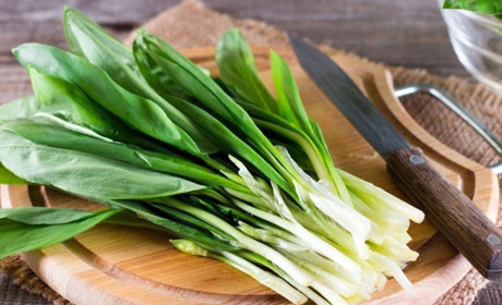 Що приготувати з черемші: добірка смачних рецептів