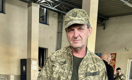 Віра, що розколює небо: історія «Пічника», якого вдома досі кличе маленька Софійка