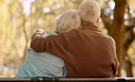 У Переяславі чоловік одружився на 69-му році життя: статистика ДРАЦС за березень