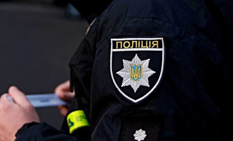 Біля села на Переяславщині на трасі перекинувся автомобіль: хроніка поліції