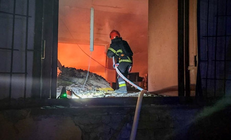 Атака дронів на Одещину: горіли порти й склади