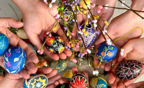 Українська писанка як символ життя та надії: в ОАЕ відбулися майстерки попри безпекові виклики