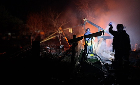 Ворожі атаки з повітря: на Кагарличчині уламками безпілотника пошкоджено будівлі