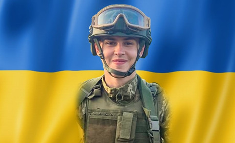 Б’ючи ворога на Запоріжжі, загинув воїн Микола Малахов. Його поховають у Слободі