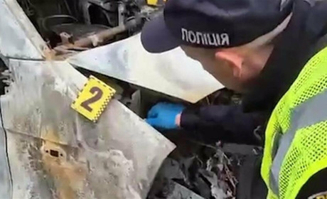 В Одесі чоловік за обіцянку 1500 доларів підпалив мікроавтобус: палія затримали за кілька годин