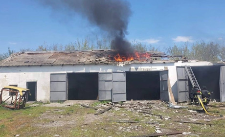 Великобурлуцька громада: ворог продовжує обстріл із застосуванням БПЛА