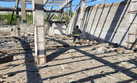 FPV-дрон поранив двох людей: за добу на Куп’янщині пошкоджені будинки, склади та електромережі