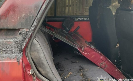 У Золотоніському районі затримали чоловіка за підпал автомобіля: йому загрожує до 10 років ув’язненн